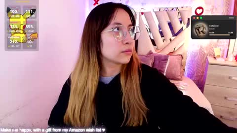 Alex   .    online show from 05-26-26, 01:45