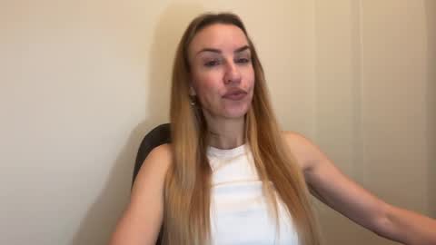 Anastasia online show from 03-05-26, 08:32