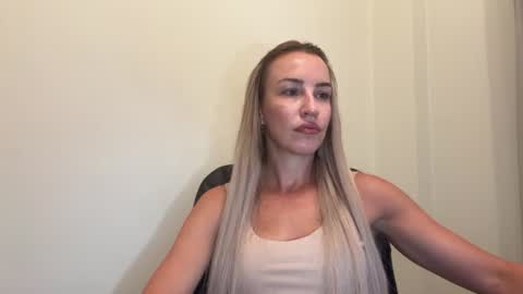 Snapshot of nyxelia_ chatting on 06-30-26, 07:09 Anastasia online show from 06-30-26, 07:09