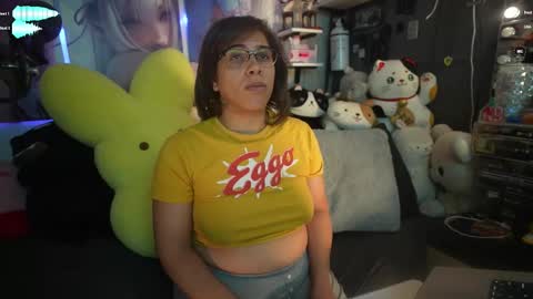 Snapshot of nyxraven chatting on 12-13-25, 10:59 NyxRaven online show from 12-13-25, 10:59