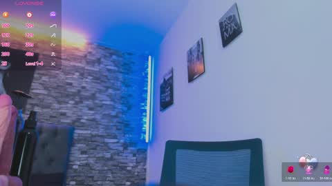 Nyx Moon  Schedule 1500 - 2200 online show from 04-20-26, 12:02