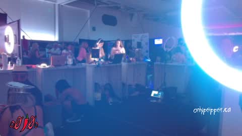 Pepper online show from 02-02-25, 01:12