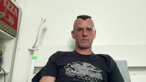 Jonathan Deep online show from 04-14-26, 02:45