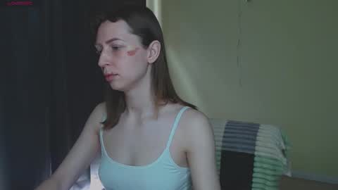 Snapshot of oaklyndobson chatting on 09-25-25, 10:30 Oaklyn online show from 09-25-25, 10:30