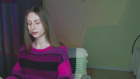 Snapshot of oaklyndobson chatting on 10-03-25, 03:53 Oaklyn online show from 10-03-25, 03:53