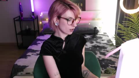 Moonlight online show from 05-23-26, 12:53