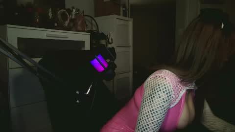 Snapshot of obeycarrienoona chatting on 05-18-26, 01:56 Goddess Carrie online show from 05-18-26, 01:56
