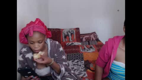 Snapshot of obsessedmimi chatting on 03-22-26, 02:09 obsessedmimi online show from 03-22-26, 02:09