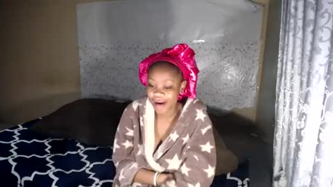 Snapshot of obsessedmimi chatting on 07-14-26, 02:38 obsessedmimi online show from 07-14-26, 02:38