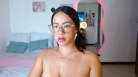 Snapshot of obsidian_love1 chatting on 06-22-26, 10:07 obsidian_love1 online show from 06-22-26, 10:07