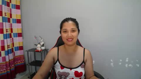 obsidian_r0se19 online show from 11-05-25, 07:25