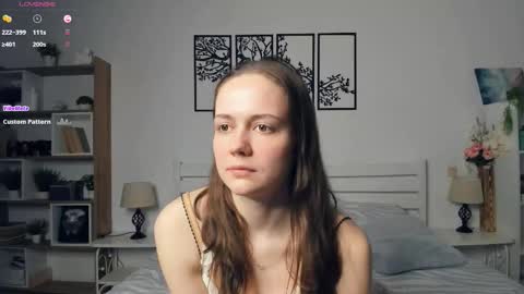 Snapshot of obsidiva chatting on 02-03-26, 08:25 Elis online show from 02-03-26, 08:25