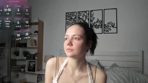 Snapshot of obsidiva chatting on 02-04-26, 08:14 Elis online show from 02-04-26, 08:14