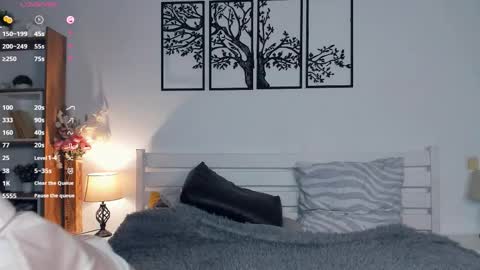 Snapshot of obsidiva chatting on 02-15-26, 10:06 Elis online show from 02-15-26, 10:06