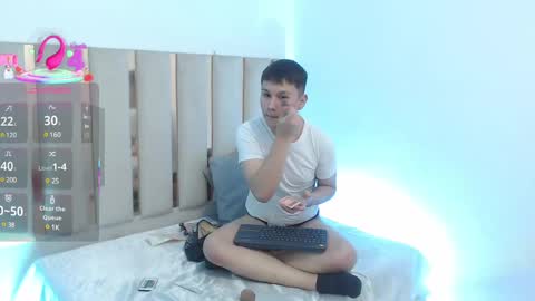 ocean_tay online show from 03-02-25, 08:40