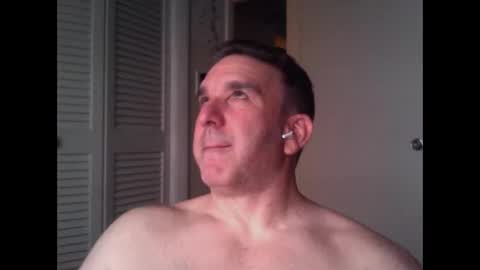 Snapshot of oceanmanx chatting on 06-05-26, 03:13 Ocean online show from 06-05-26, 03:13