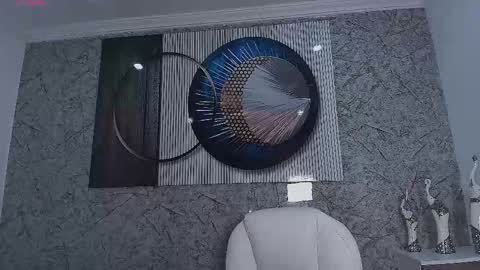 independent model online show from 03-26-26, 11:16