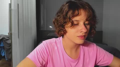 Evie online show from 02-21-25, 12:17