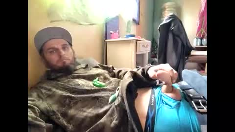 oddjuggla online show from 11-18-25, 06:45