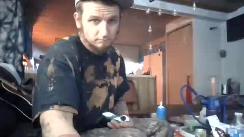 oddjuggla online show from 11-25-25, 09:04