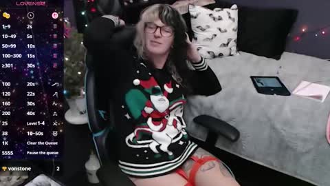 Oddy With A Body online show from 12-21-25, 07:26