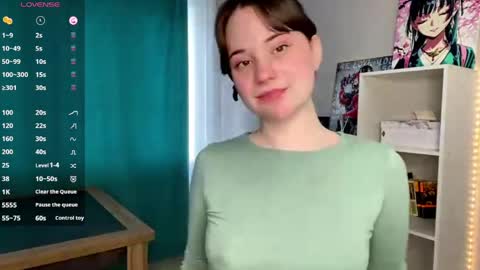 Snapshot of odellabowman chatting on 05-27-26, 07:16 Night Odella Bowman Julia online show from 05-27-26, 07:16