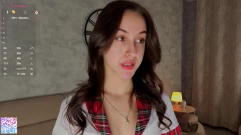 Snapshot of odelynahayne chatting on 02-23-26, 04:10 Elisa online show from 02-23-26, 04:10