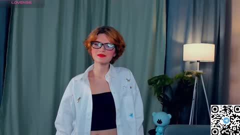 Snapshot of odettechurchwell chatting on 12-05-25, 03:59 Eli online show from 12-05-25, 03:59