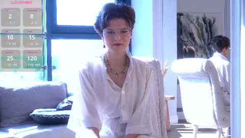 Snapshot of odettechurchwell chatting on 06-12-26, 04:11 Eli online show from 06-12-26, 04:11