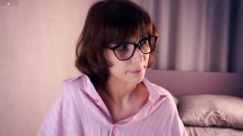 Thea online show from 11-18-25, 06:12