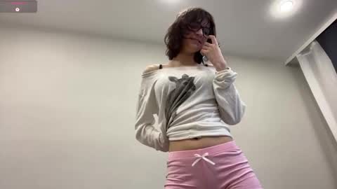 Thea online show from 02-18-26, 04:52