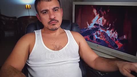 officeman7 online show from 12-29-24, 05:33