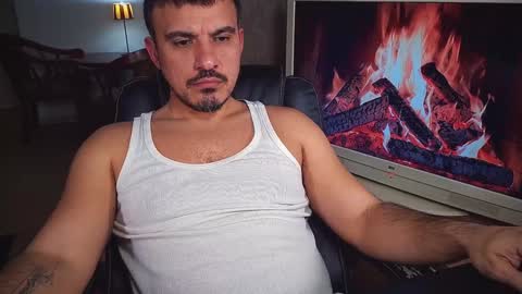 officeman7 online show from 02-02-25, 04:32