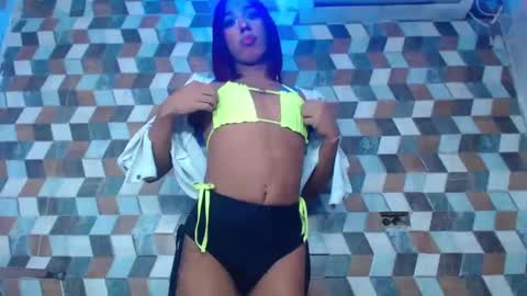 oficialsdollsxxx online show from 12-10-24, 05:39