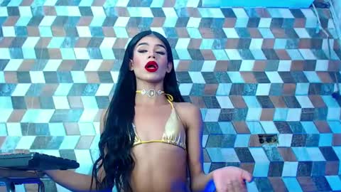 oficialsdollsxxx online show from 12-16-24, 06:43