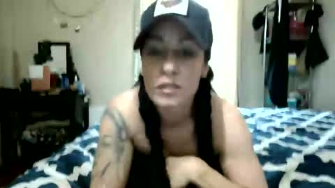Snapshot of oglitcouple chatting on 06-10-26, 01:43 Lit en Cama online show from 06-10-26, 01:43