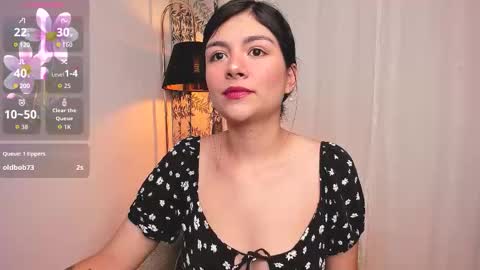 Snapshot of oh__holly chatting on 10-10-25, 11:48 Holly online show from 10-10-25, 11:48