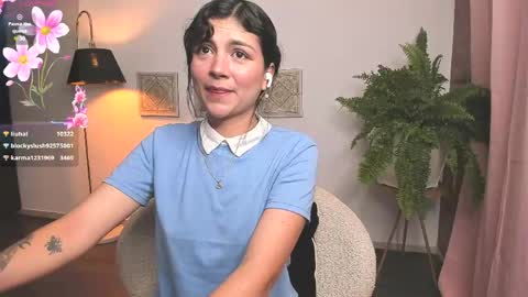  Holly  online show from 04-21-26, 02:51