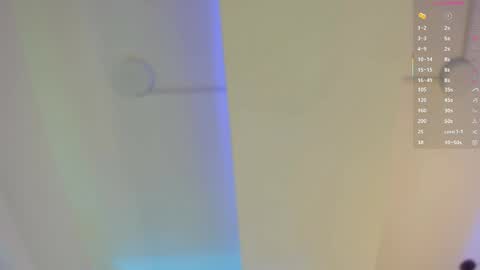 Holly online show from 04-08-26, 11:32