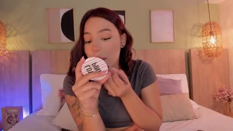 Holly online show from 06-03-26, 11:24