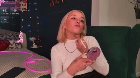 oh_my_julia online show from 01-17-26, 02:44