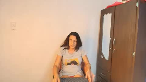 LU online show from 10-22-25, 07:02