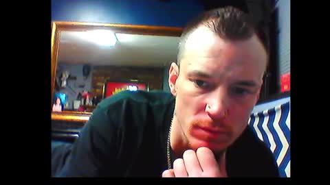 Snapshot of oh_you_know69 chatting on 12-04-24, 07:17 who dares  toss me some  tips lets have fun online show from 12-04-24, 07:17