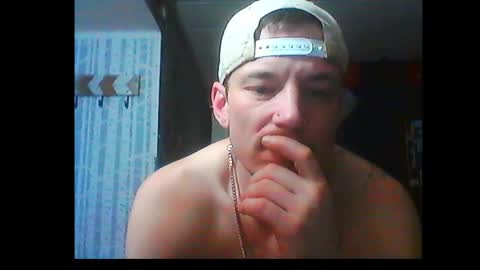 Snapshot of oh_you_know69 chatting on 12-24-24, 03:58 who dares  toss me some  tips lets have fun online show from 12-24-24, 03:58