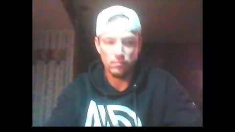 Snapshot of oh_you_know69 chatting on 01-06-25, 02:26 who dares  toss me some  tips lets have fun online show from 01-06-25, 02:26