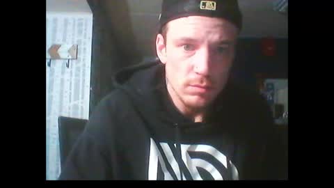 Snapshot of oh_you_know69 chatting on 01-14-25, 06:45 who dares  toss me some  tips lets have fun online show from 01-14-25, 06:45
