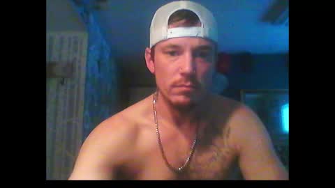 Snapshot of oh_you_know69 chatting on 02-06-25, 12:22 who dares  toss me some  tips lets have fun online show from 02-06-25, 12:22
