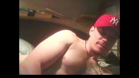 Snapshot of oh_you_know69 chatting on 02-19-25, 02:01 who dares  toss me some  tips lets have fun online show from 02-19-25, 02:01
