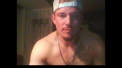 Snapshot of oh_you_know69 chatting on 03-04-25, 07:30 who dares  toss me some  tips lets have fun online show from 03-04-25, 07:30