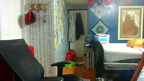 Snapshot of oh_you_know69 chatting on 10-01-25, 12:38 who dares  toss me some  tips lets have fun online show from 10-01-25, 12:38